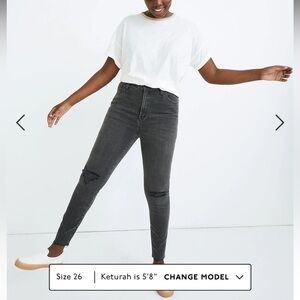 New Madewell Curvy High-Rise Skinny Jeans in Black Sea in size 26. New with tags